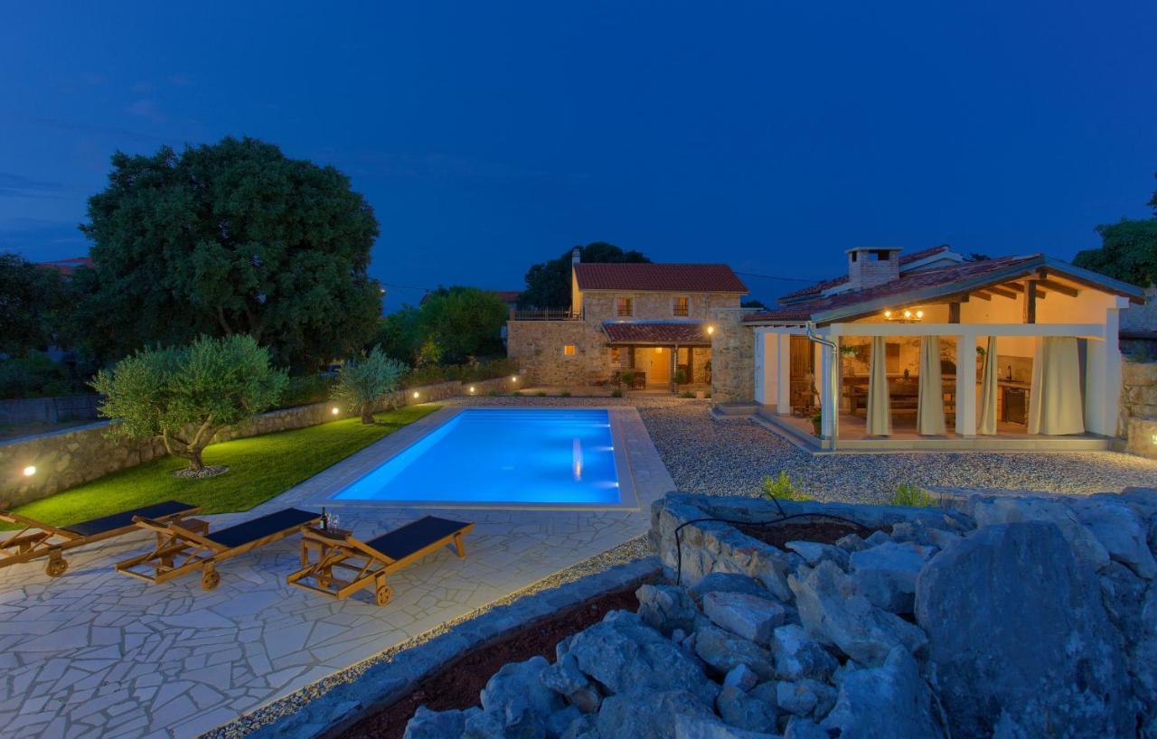 הוילה Vrh  Stone Mill House מראה חיצוני תמונה