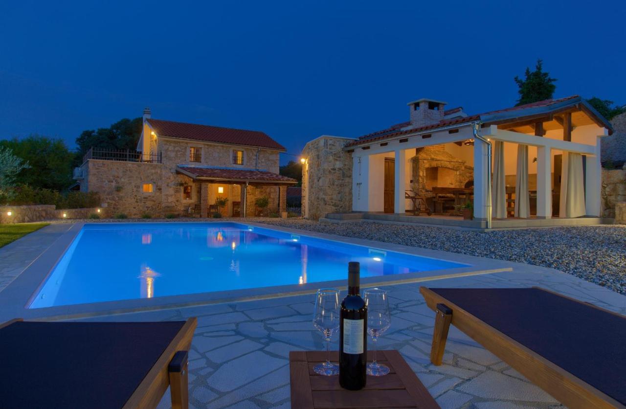הוילה Vrh  Stone Mill House מראה חיצוני תמונה