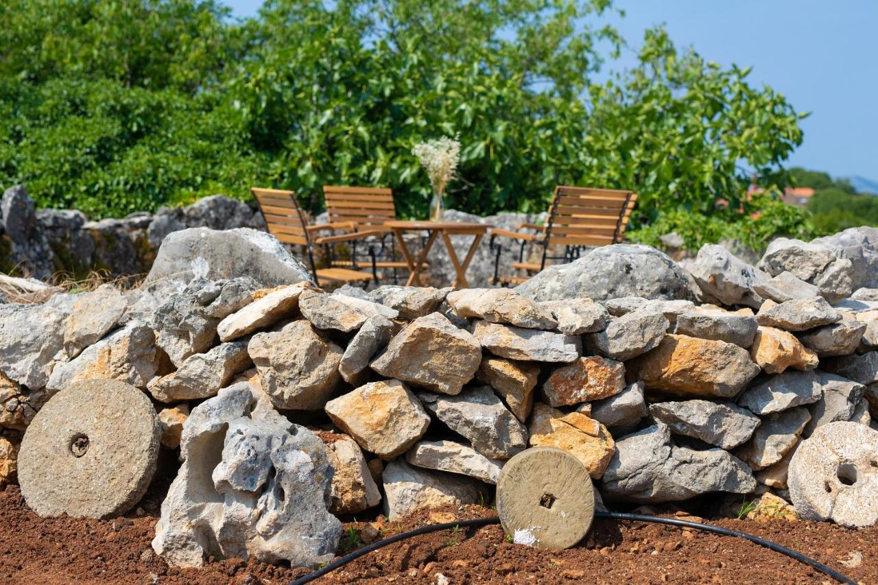 הוילה Vrh  Stone Mill House מראה חיצוני תמונה